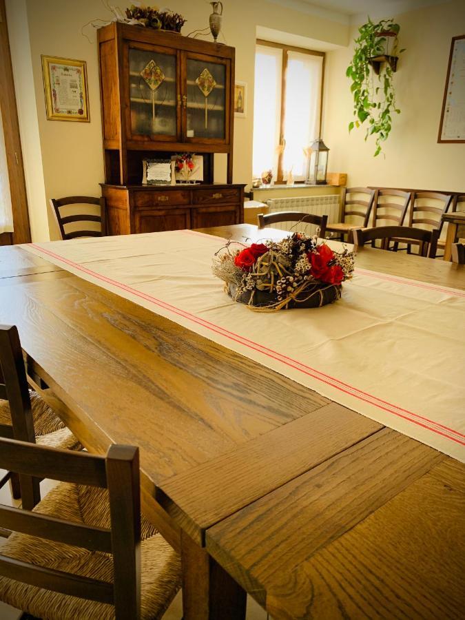 Agriturismo Cascina Mariale Albiano dʼIvrea Eksteriør bilde
